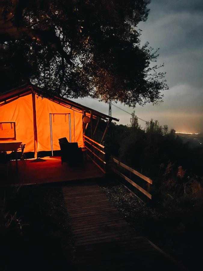 Campo Agave Luxury Tents Sayalonga Eksteriør billede