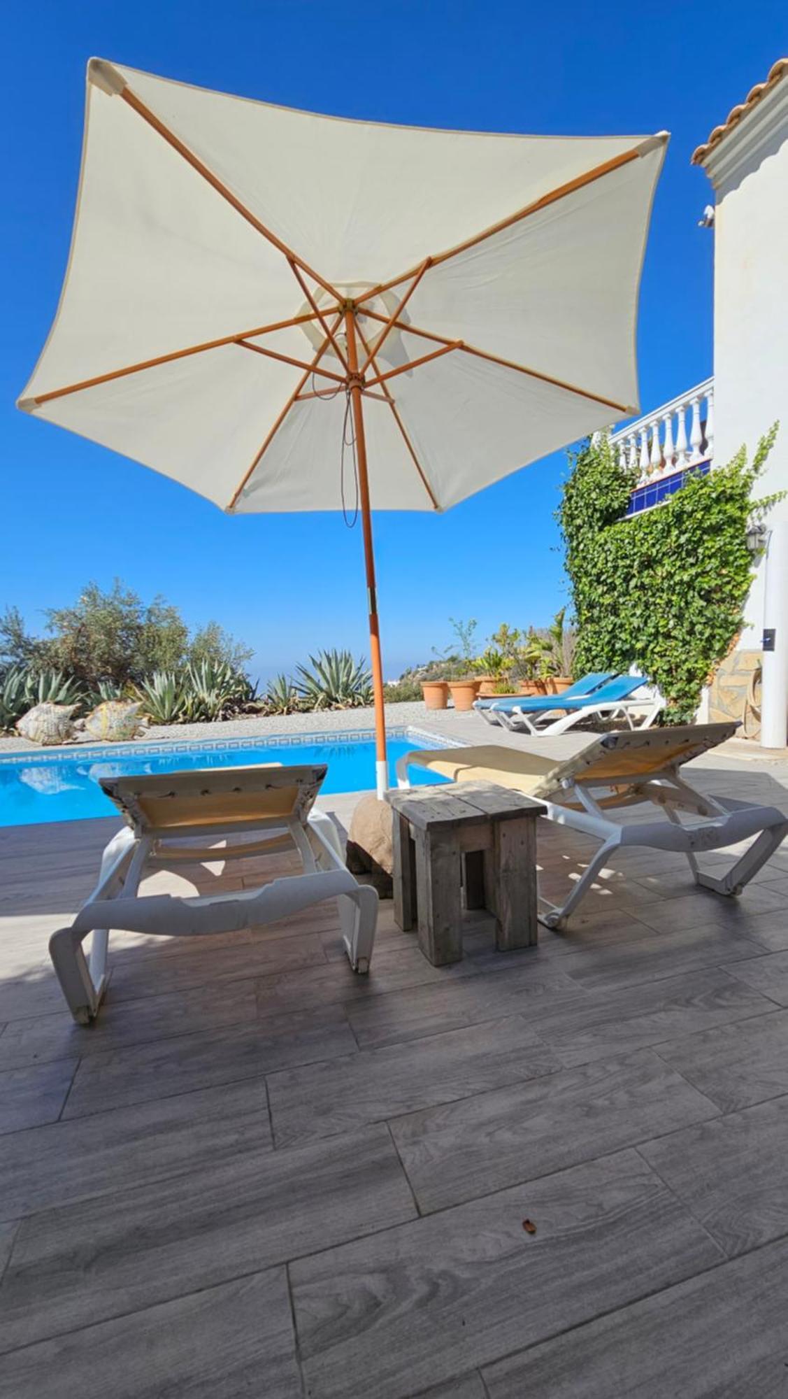 Campo Agave Luxury Tents Sayalonga Eksteriør billede